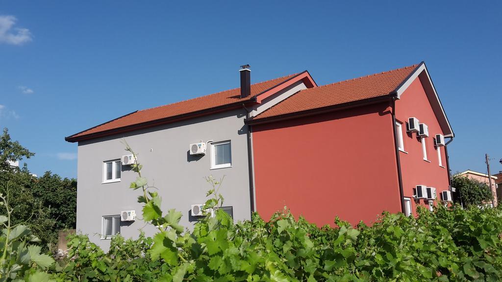 Hotel Pansion Polonia Međugorje Exterior foto